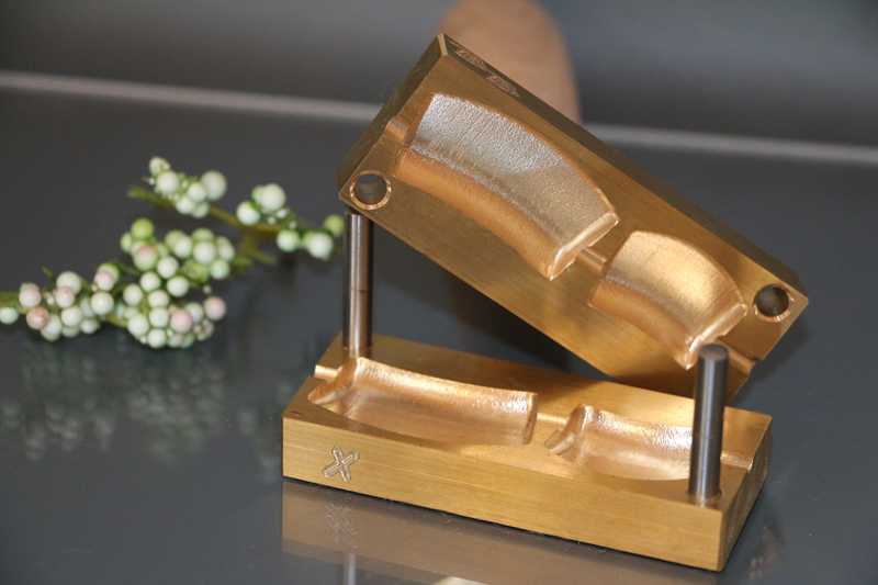 bead press "Bavarian 3D cleopatra long" bead press "Bavarian 3D cleopatra long"